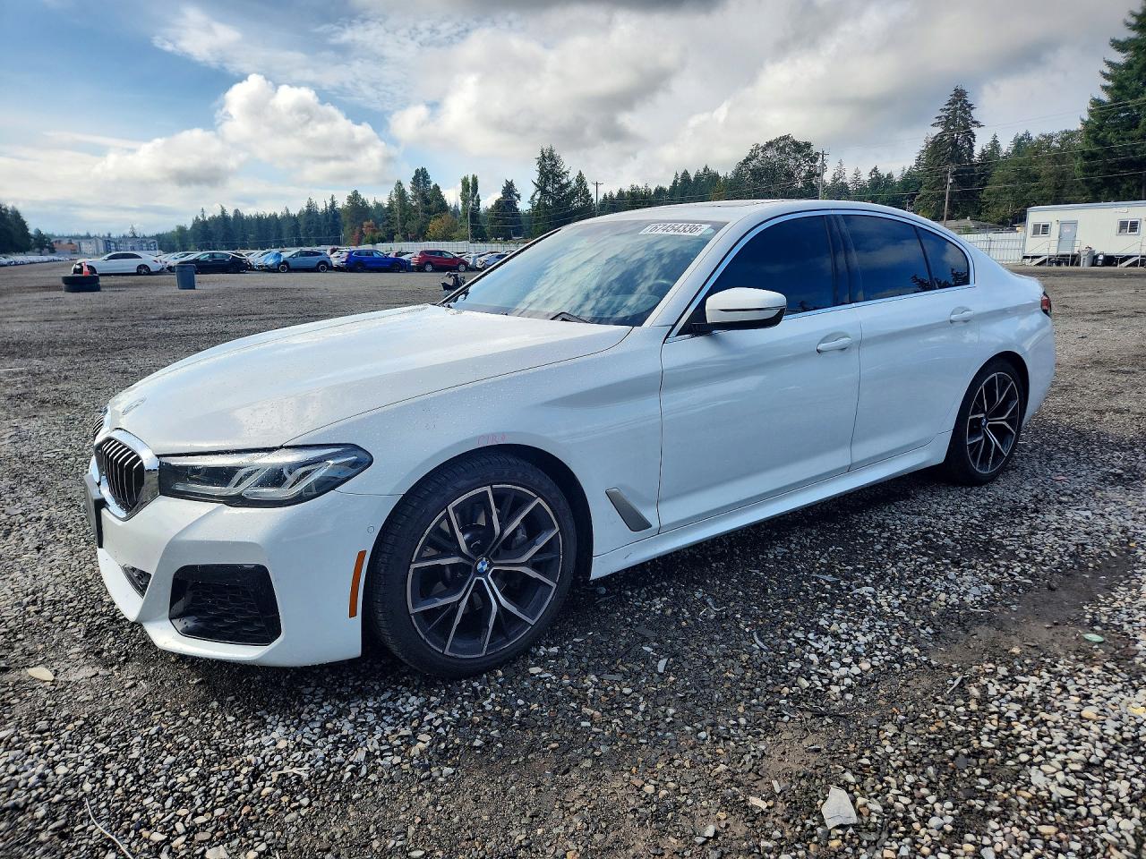 2022 BMW 530