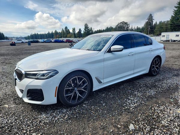 2022 BMW 530