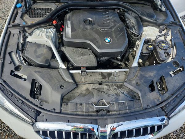 2022 BMW 530