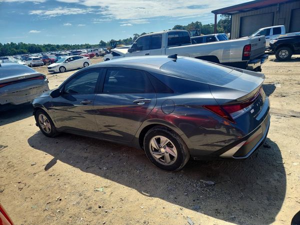 2024 HYUNDAI ELANTRA