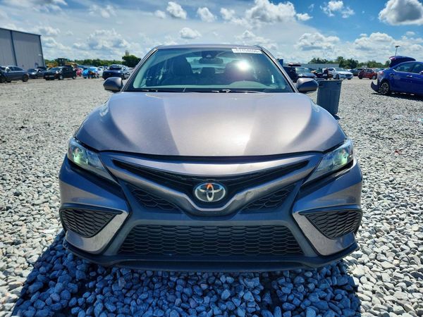 2024 TOYOTA CAMRY