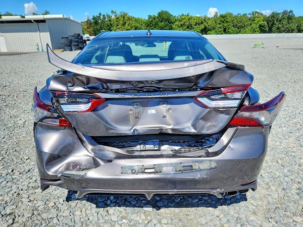 2024 TOYOTA CAMRY