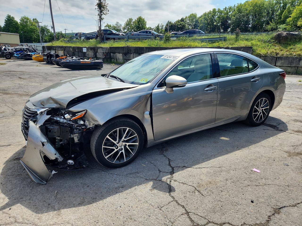 2017 LEXUS ES