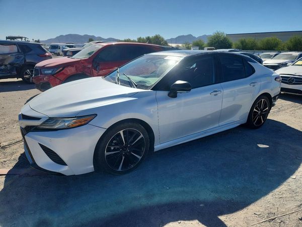 2019 TOYOTA CAMRY