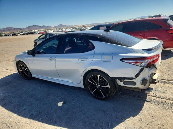 2019 TOYOTA CAMRY XSE