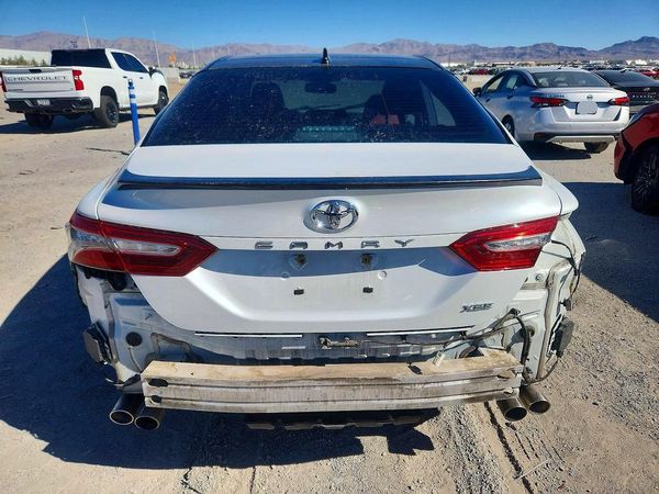 2019 TOYOTA CAMRY XSE