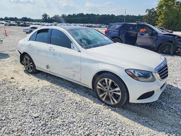 2017 MERCEDES-BENZ C C300