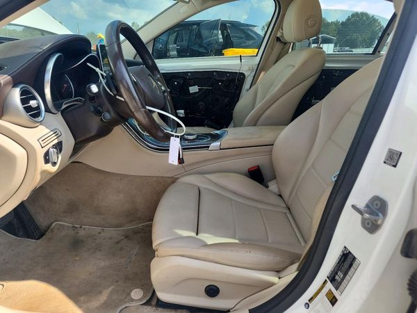 2017 MERCEDES-BENZ C C300