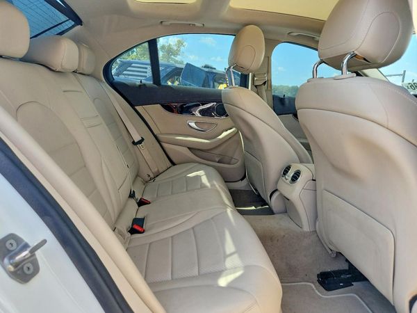 2017 MERCEDES-BENZ C C300