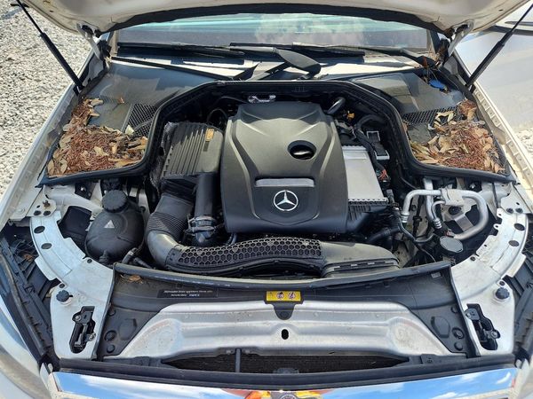2017 MERCEDES-BENZ C C300