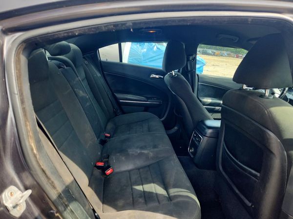 2014 DODGE CHARGER SE