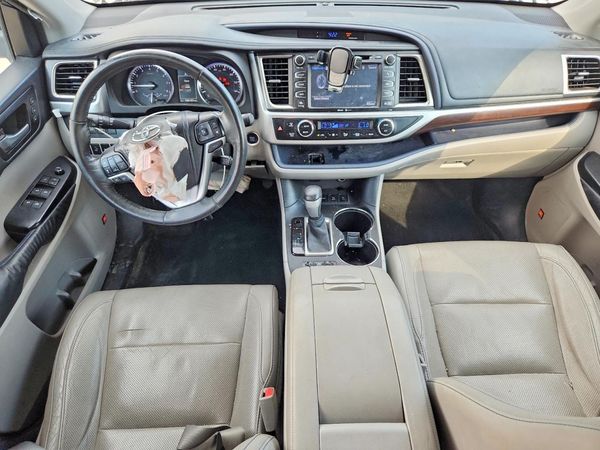 2015 TOYOTA HIGHLANDER Base/Hybrid — CKPT
