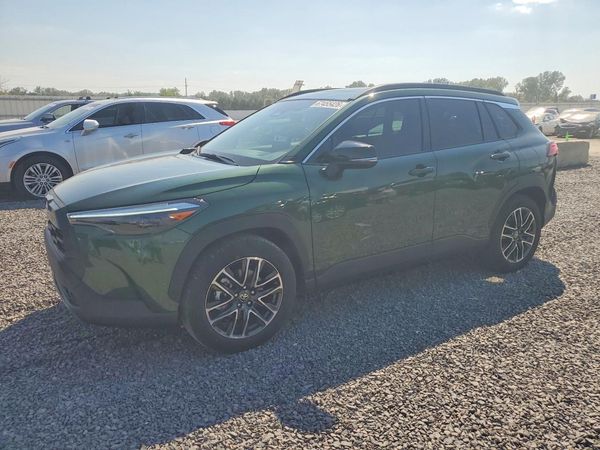 2026 TOYOTA COROLLA CROSS