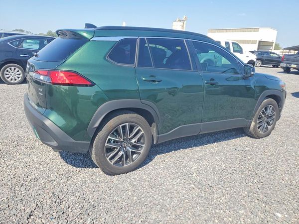 2026 TOYOTA COROLLA CROSS