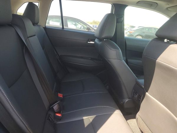 2026 TOYOTA COROLLA CROSS