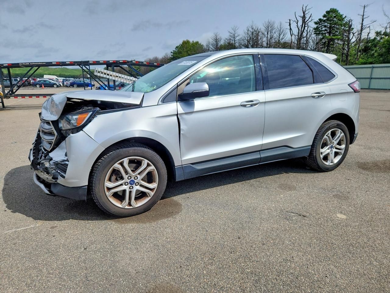 2018 FORD EDGE Titanium — Front 3/4