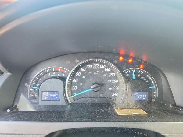 2014 TOYOTA CAMRY