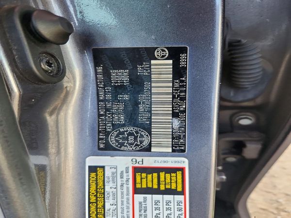 2014 TOYOTA CAMRY