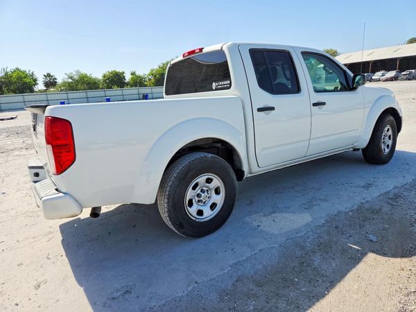 2018 NISSAN FRONTIER