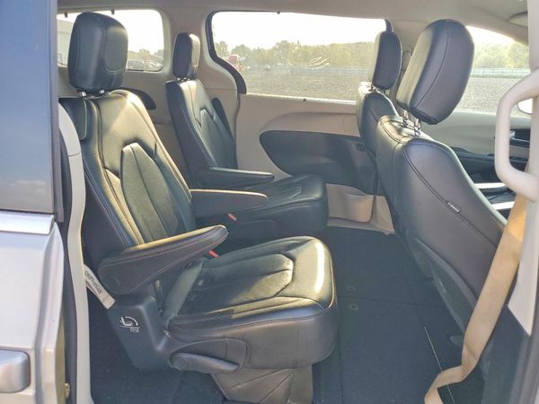 2018 CHRYSLER PACIFICA