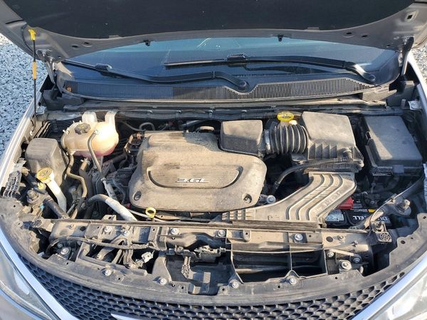2018 CHRYSLER PACIFICA