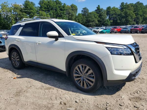 2024 NISSAN PATHFINDER