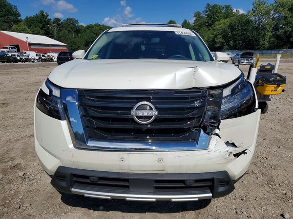 2024 NISSAN PATHFINDER
