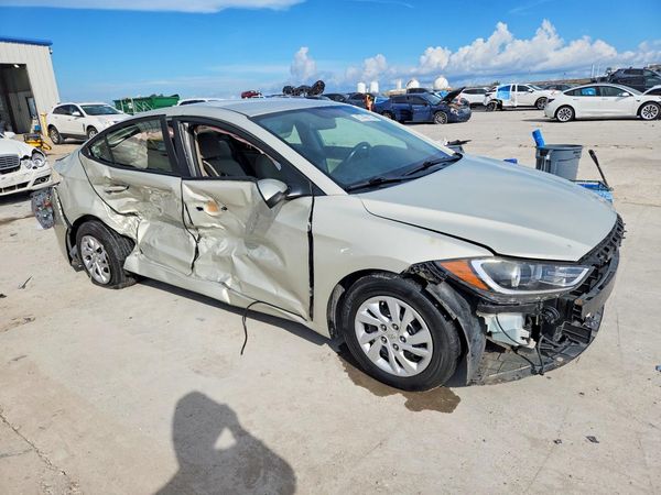 2017 HYUNDAI ELANTRA