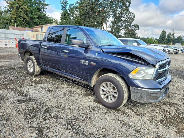 2013 RAM 1500 SLT