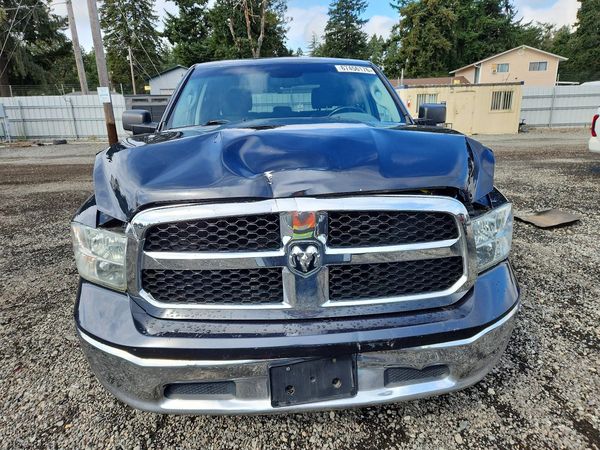 2013 RAM 1500 SLT