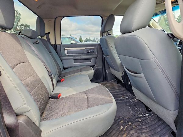 2013 RAM 1500 SLT