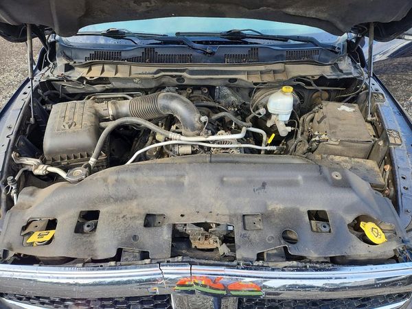 2013 RAM 1500 SLT