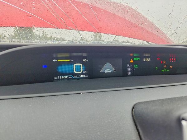 2017 TOYOTA PRIUS