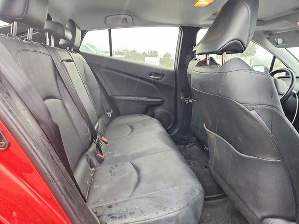 2017 TOYOTA PRIUS
