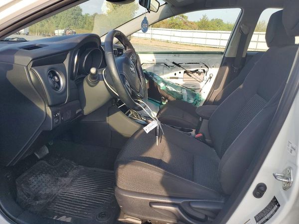 2018 TOYOTA COROLLA