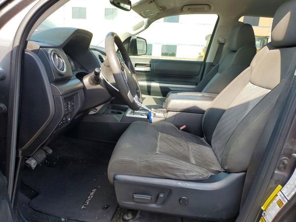 2015 TOYOTA TUNDRA