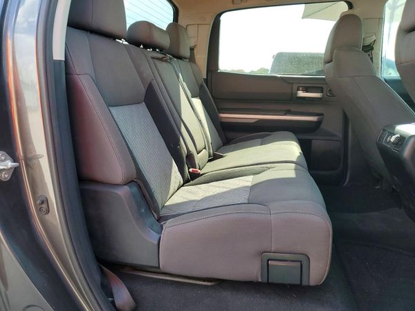 2015 TOYOTA TUNDRA
