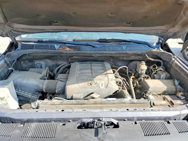 2015 TOYOTA TUNDRA