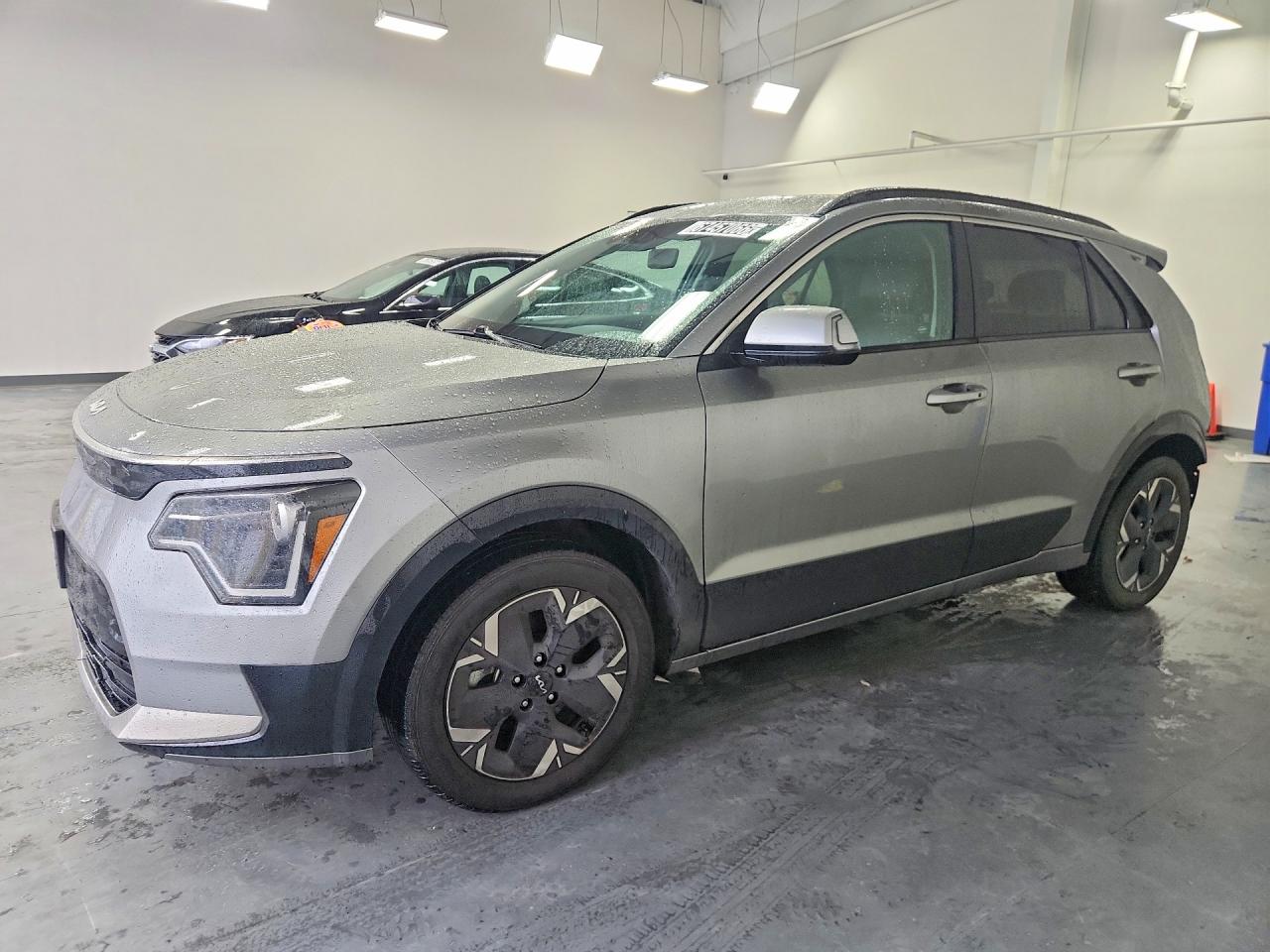 2024 KIA NIRO Wind