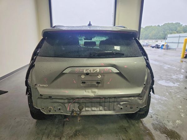 2024 KIA NIRO Wind
