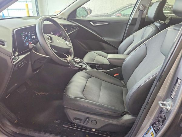 2024 KIA NIRO Wind