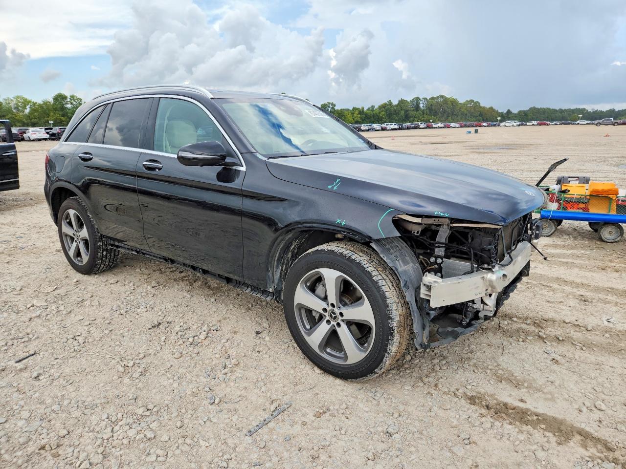 2022 MERCEDES-BENZ GLC GLC300