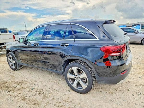 2022 MERCEDES-BENZ GLC GLC300