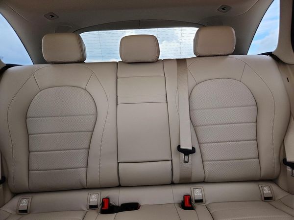 2022 MERCEDES-BENZ GLC GLC300
