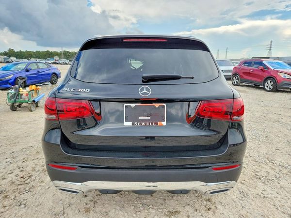 2022 MERCEDES-BENZ GLC GLC300