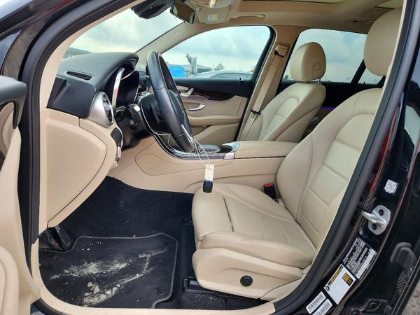 2022 MERCEDES-BENZ GLC GLC300