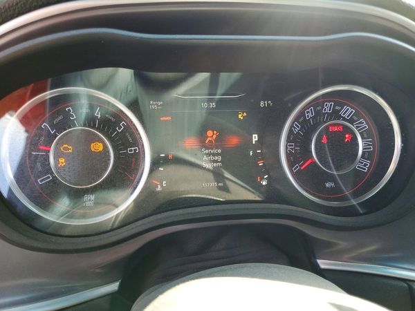 2015 DODGE CHALLENGER SXT