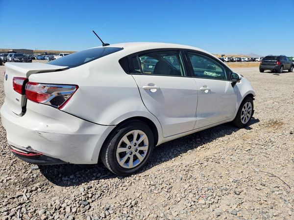 2016 KIA RIO