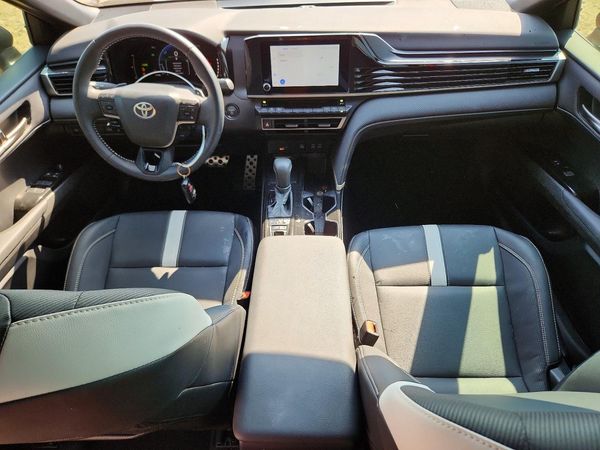 2026 TOYOTA CAMRY