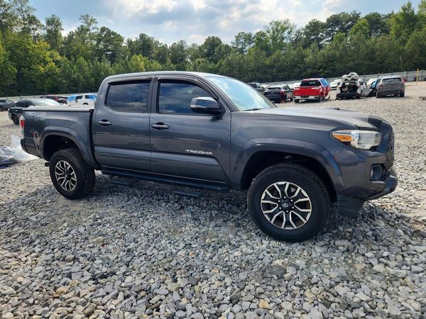 2020 TOYOTA TACOMA SR5